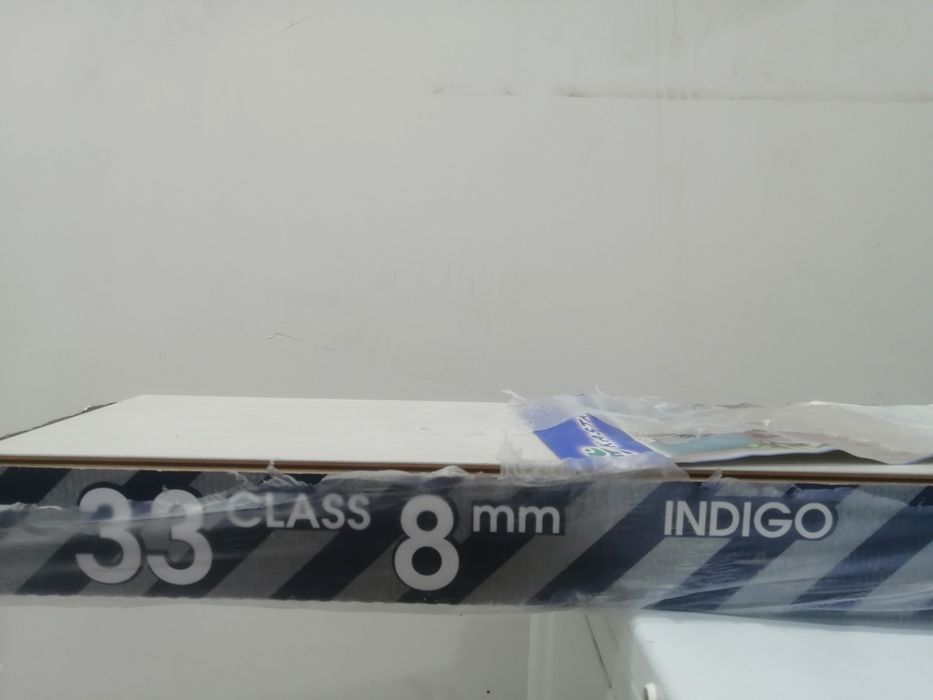Продам ламинт 33 класс 8мм