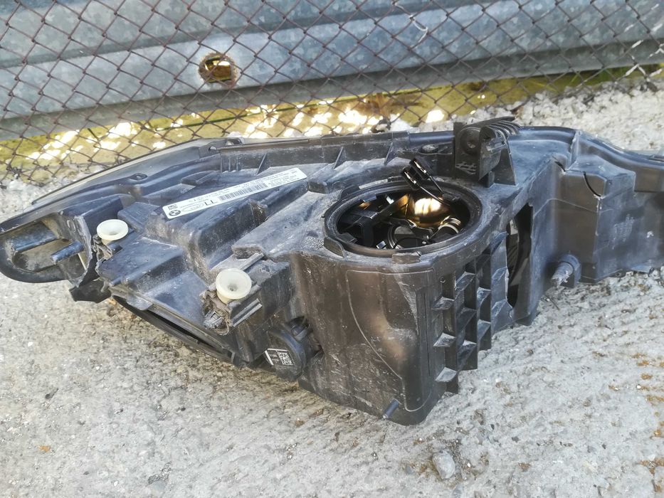 Ляв фар BMW F30 F31 / БМВ Ф30 Ф31 (фарове)