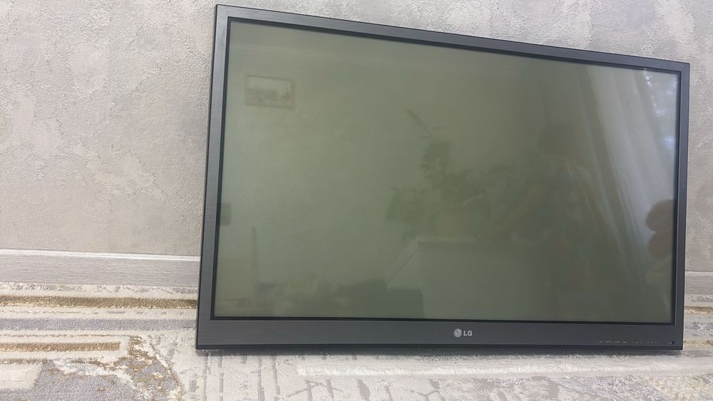 Продам телевизор