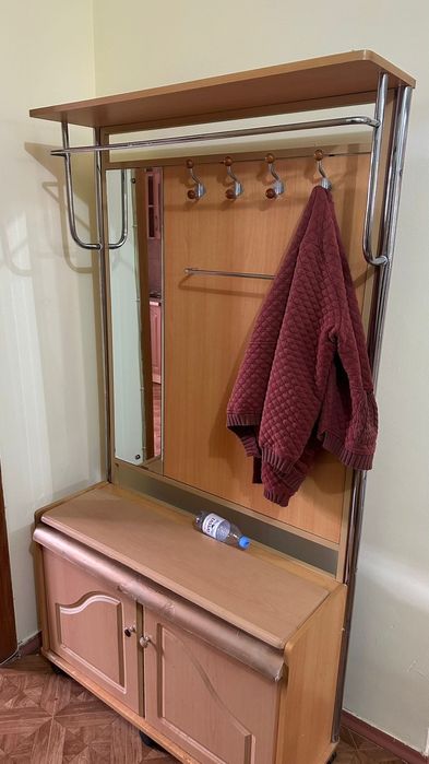 Продам  прихожка