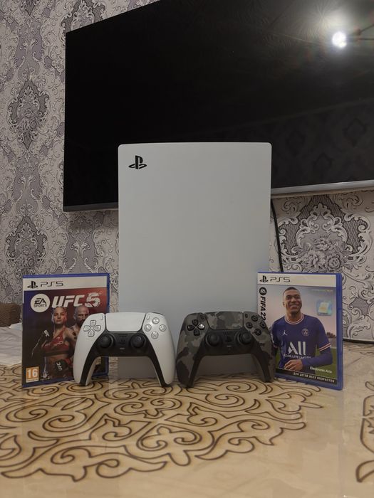 Продам ps5 состояние включил играй