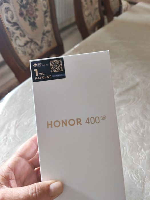 Honor 400 12/256 версия новый