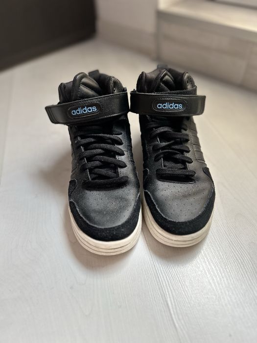 Маратонки Adidas