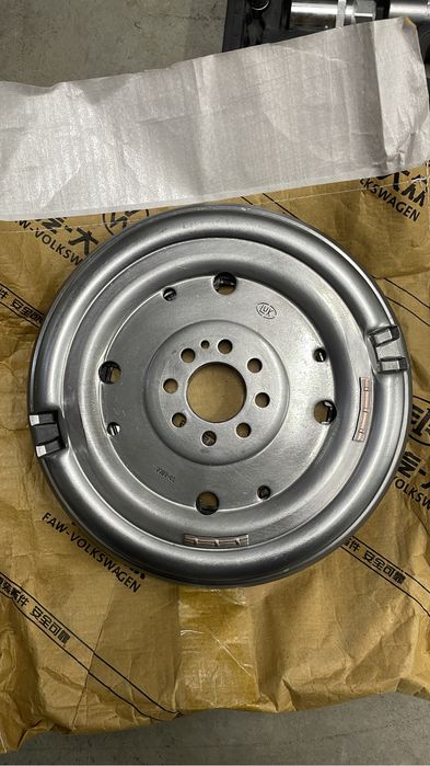 Маховик на ДСГ шкода суперб иети поло