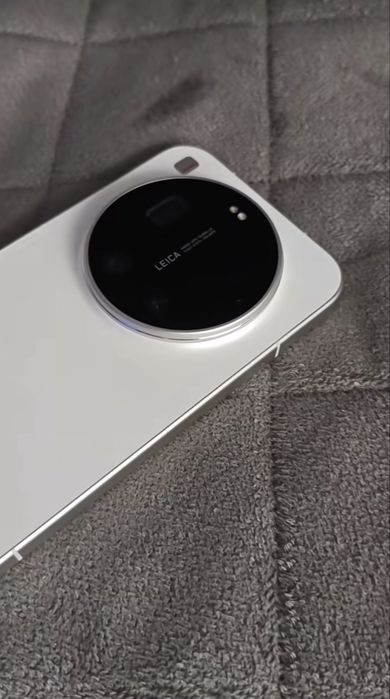 Xiaomi 17 Ultra 12/512