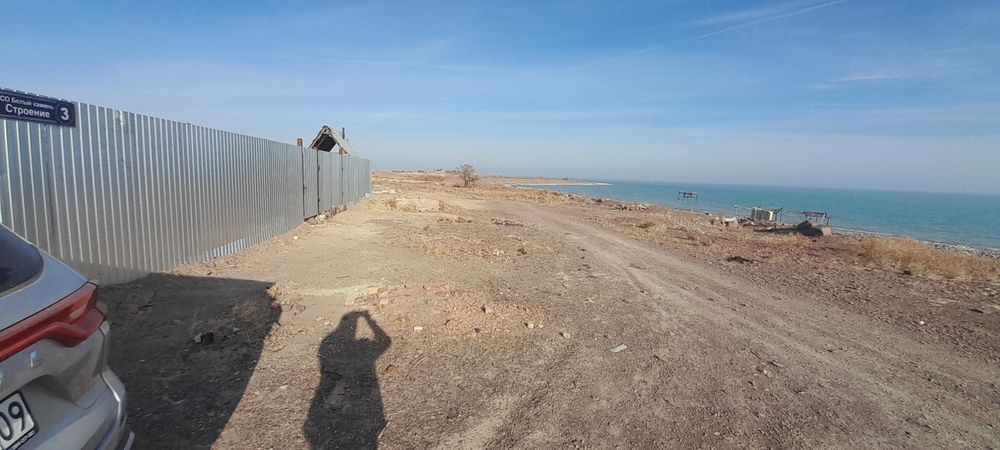 Продам дачу на берегу озера