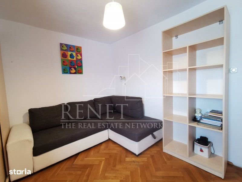 Apartament Central, bloc Casa Cartii