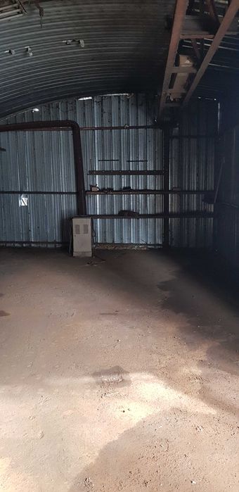 Дава се под наем Промишлена сграда в София, Зона Б-5 - 170 кв.м за 357 € - Снимка #1