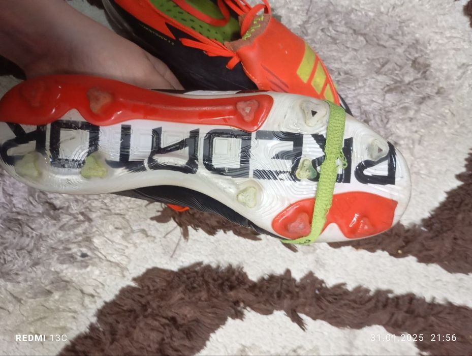 профессиональные бутсы  adidas predator elite