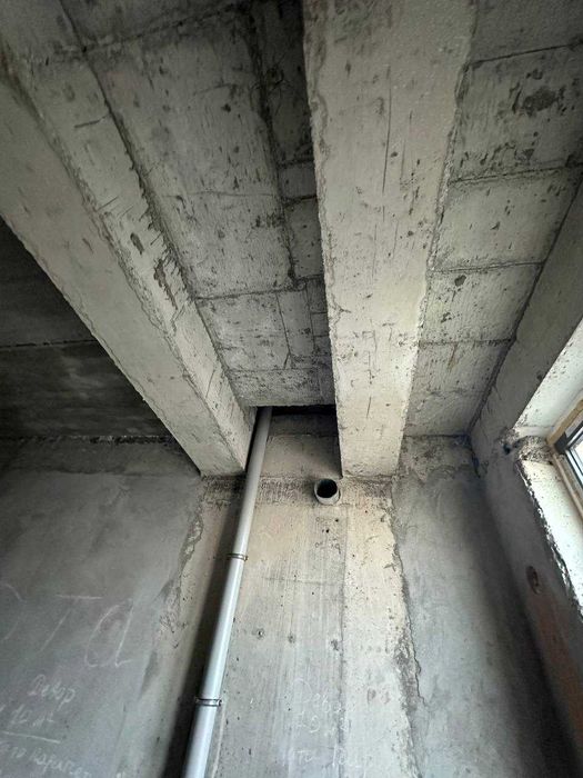 ЖК Sayram Tower  3 комнатная коробка 93м2 Сайрам улица Буз Базар