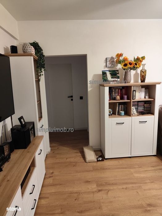 3 Camere Metrou 1 Decembrie