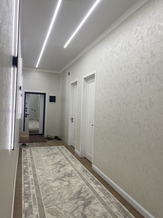 Продам 3-комнатную квартиру, 105 км!