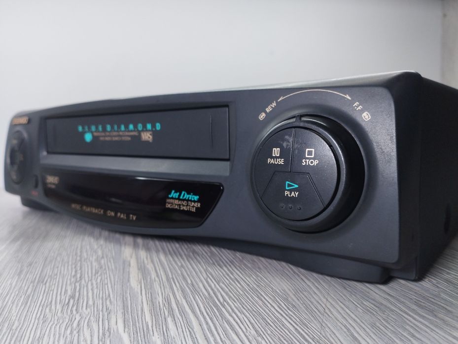 Daewoo F54W videomagnitafoni, ideal holatda