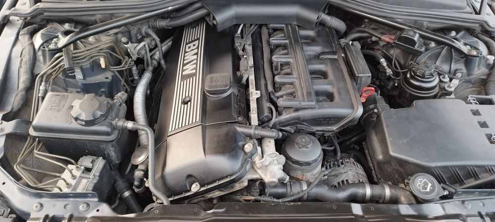 BMW E60  525 i M paket
