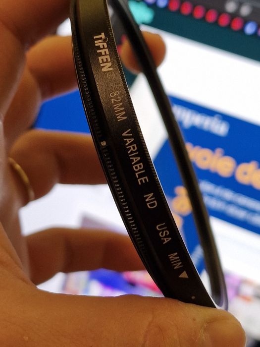 Filtru ND Variabil TIFFEN 82mm