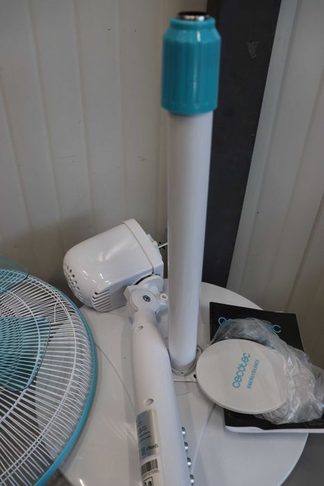 Вентилатор Cecotec EnergySilence 500, 40W, осцилация, 3скорости