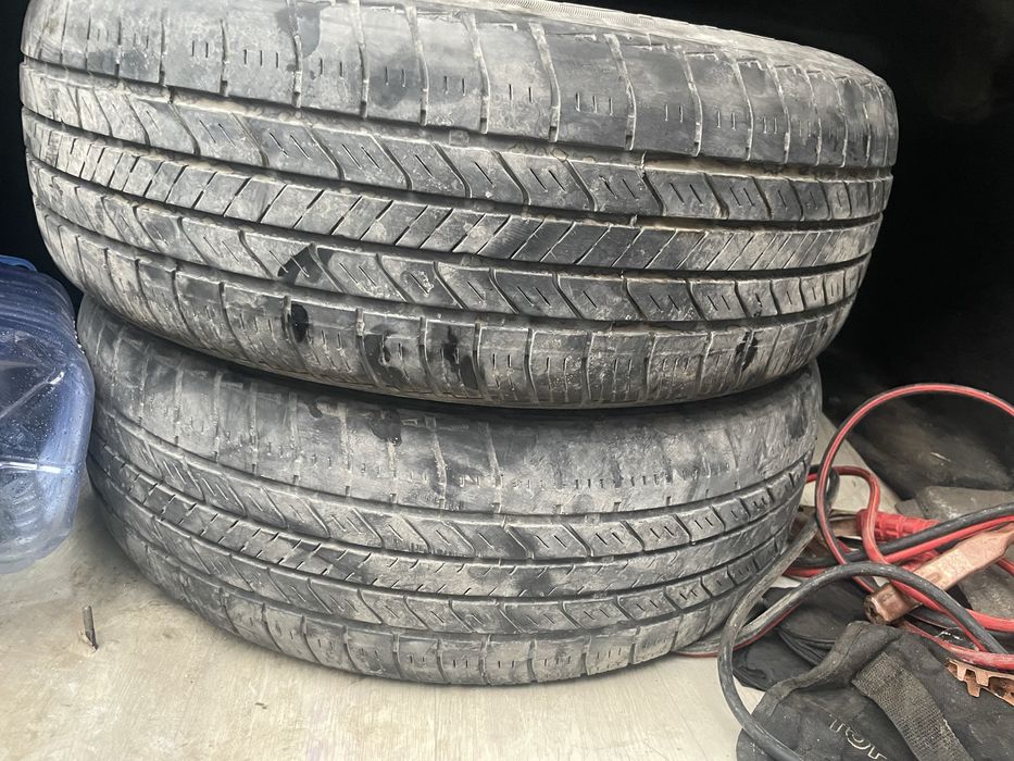 Поркрышка 215/60/17 продаю 3 штуки за 15к