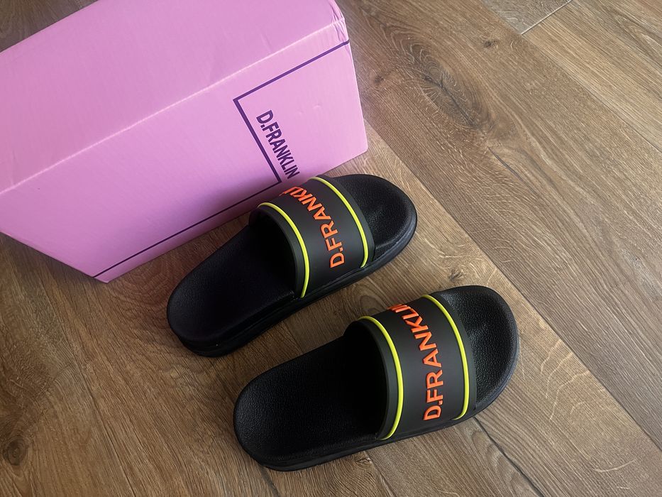 НОВИ! Дамски чехли 37 размер