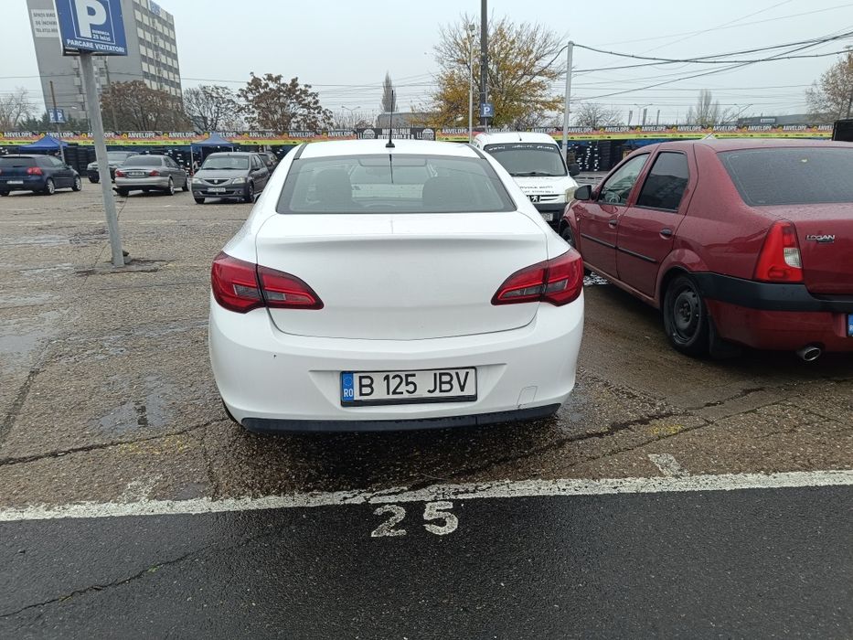 Opel Astra j 2018/1.6 benzina+gaz/Euro 6