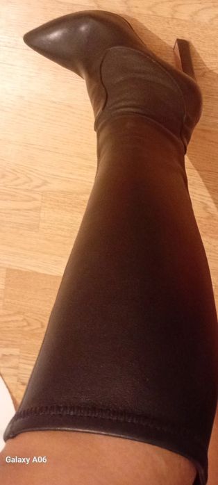 Женские кожаные сапоги, осень 36 размер