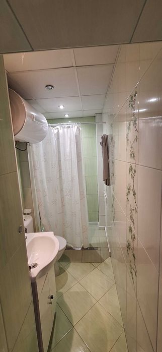 Дава се под наем Тристаен апартамент в Добрич, Кралска зона - 60 кв.м за 306 € - Снимка #5