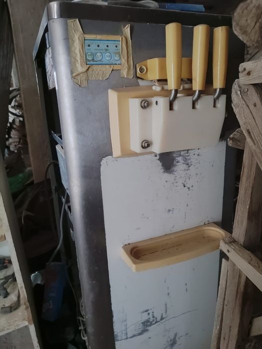 Морожное апарат сатилады