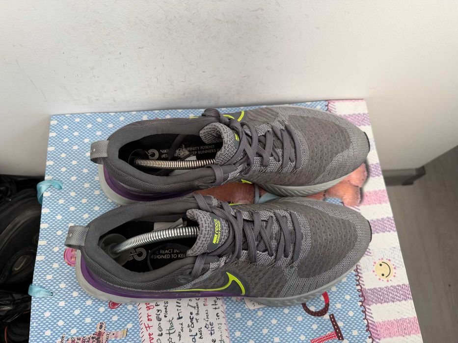 Nike React Infinity Run Flyknit 2 Grey Volt Wild Berry''оригинални мар