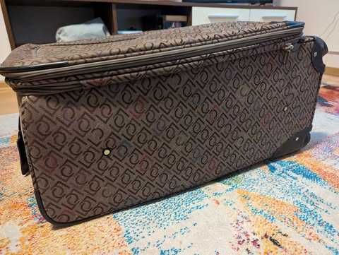 Geamantan cala, in stare perfecta - lungime 74, latime 42, inaltime 31