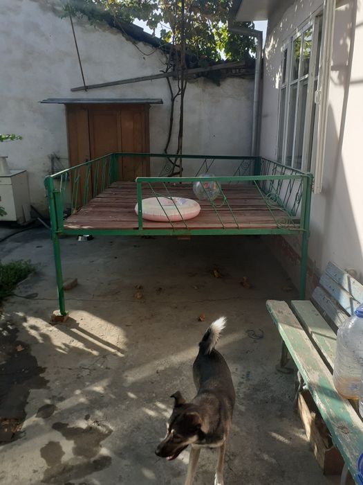 Продаётся топчан