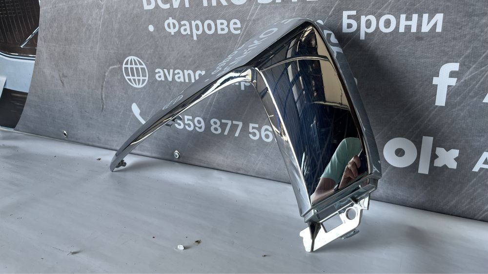 2 бр дясна лайстна на предна броня Mitsubishi Outlander 2016-2021