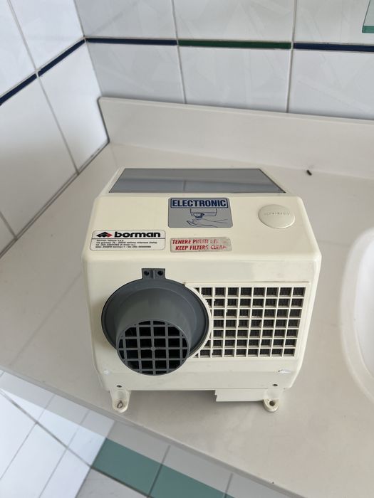 Uscator de maine automat functional