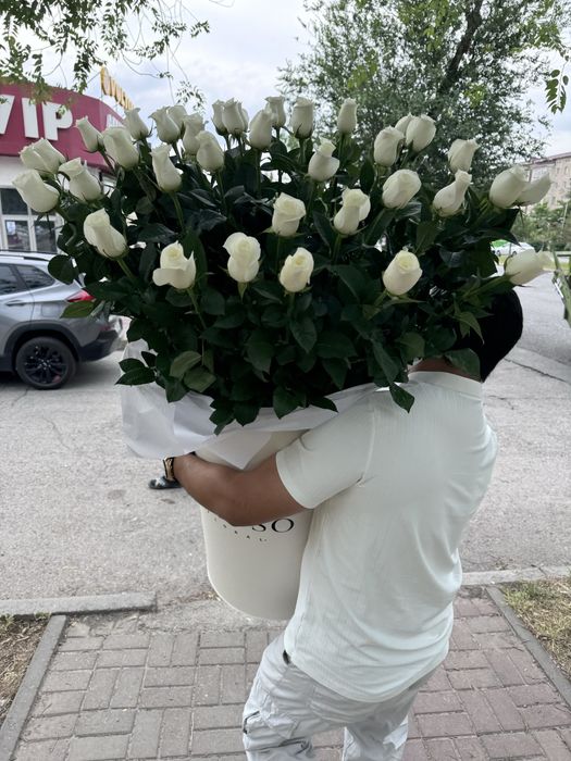 Гигант каробка с розой