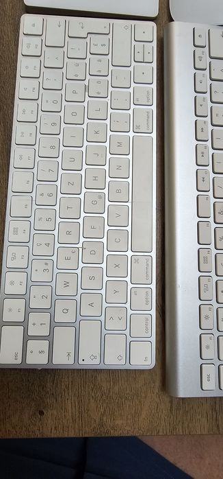 Accesori Apple ca noi!