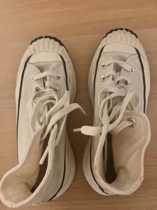 Converse dama, mărimea 36 ca noi