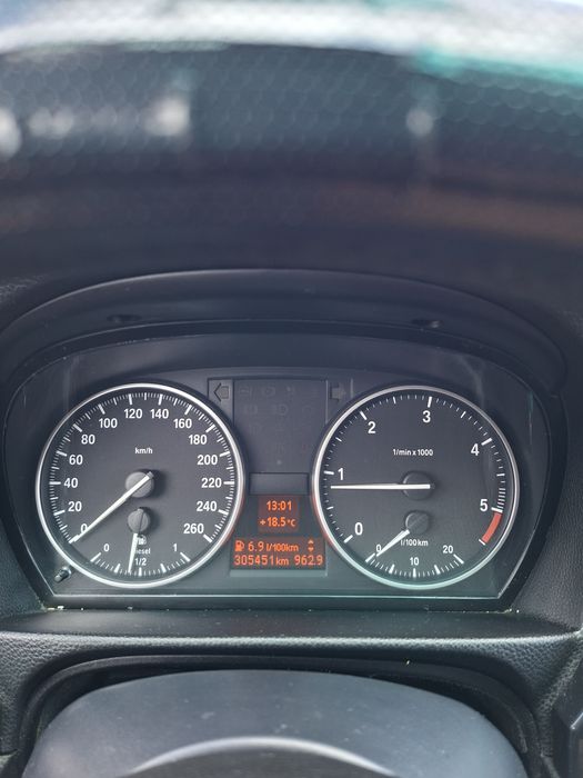 Vand sau schimb cu SUV 4×4