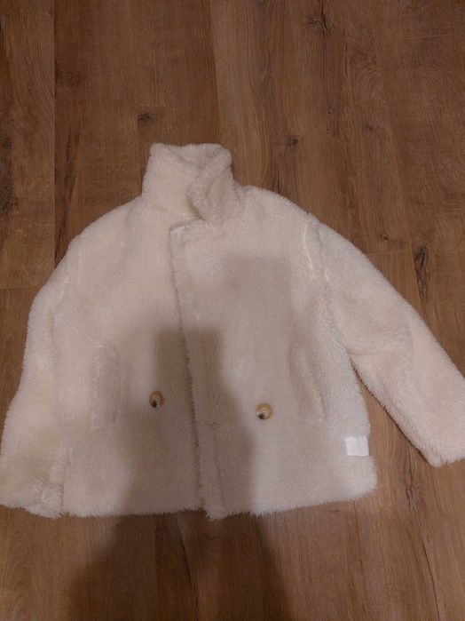 Дамско палто,носето два пъти по повод
