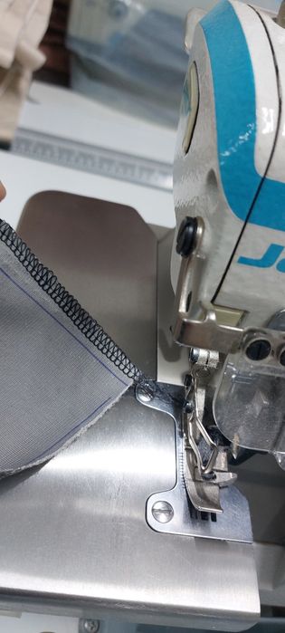 Оверлок F4S машинкасы сатылады!