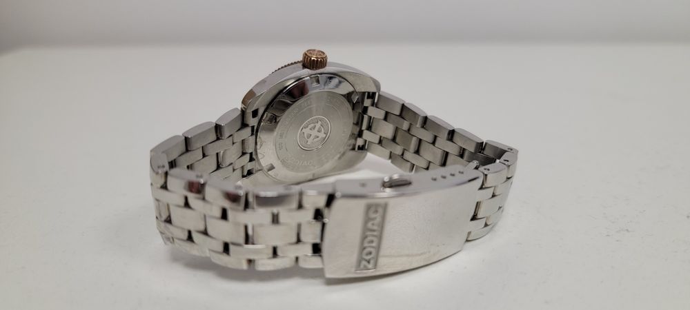 Дамски часовник Zodiac Desert Falcon