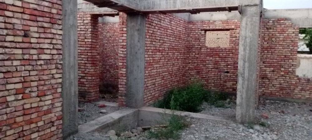 Zudlik bilan 3 sotix, g'ishtli uchastka sotiladi