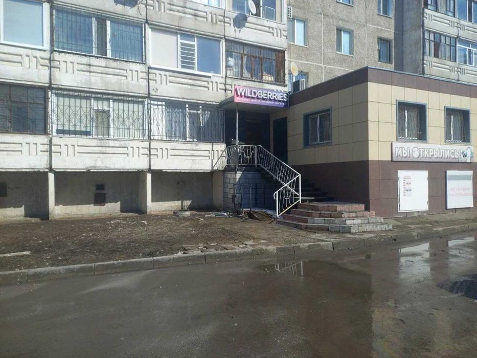 Продается коммерческое помещение в 7 мкр