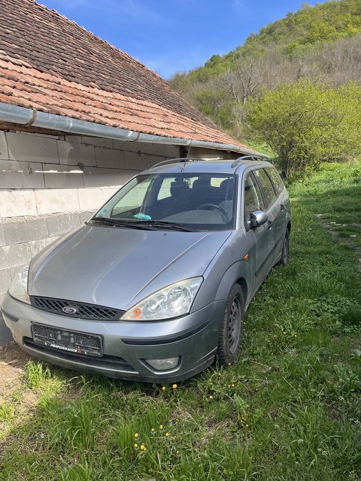 Vand sau schimb, astept oferte