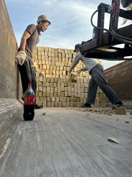 Pishgan Gisht bor Пишган гишт сотлади Dastafkasi bilan 1195sm