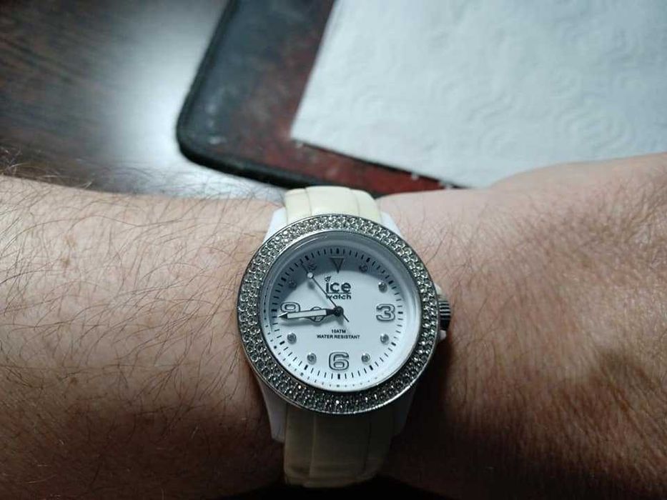 Lot 4 vintage de 8 ceasuri