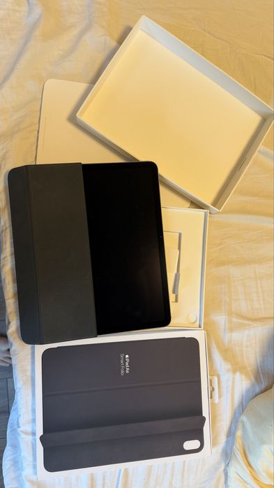 iPad Air Wi-Fi + Cellular M4 256gb