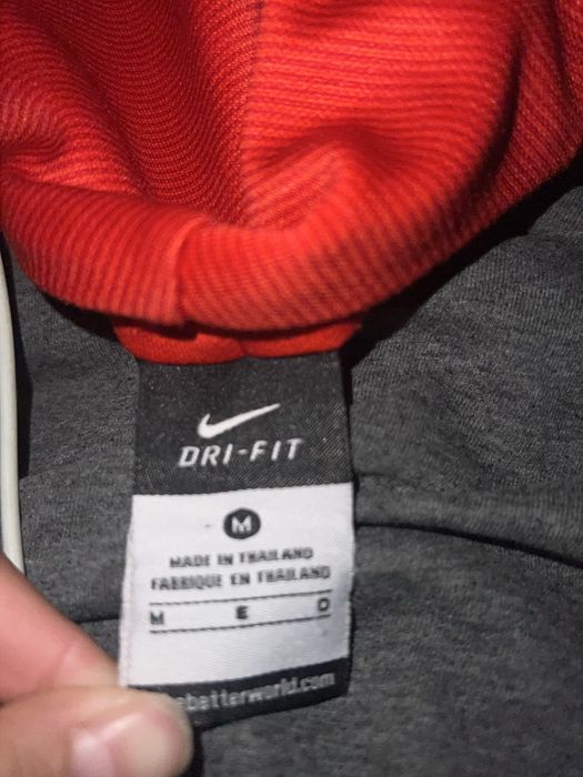 Найк спортивка красный