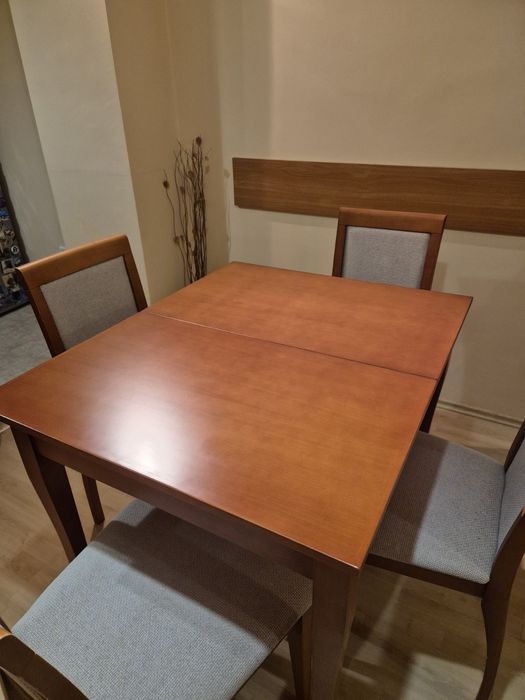 Трапезарна маса и 6 стола