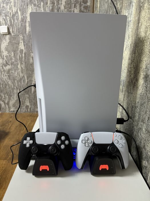 Продам Playstation 5