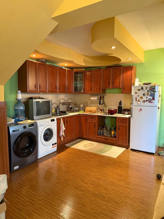 Продава се Къща в Добрич, Център - 130 кв.м за 1070 €/кв.м - Снимка #8