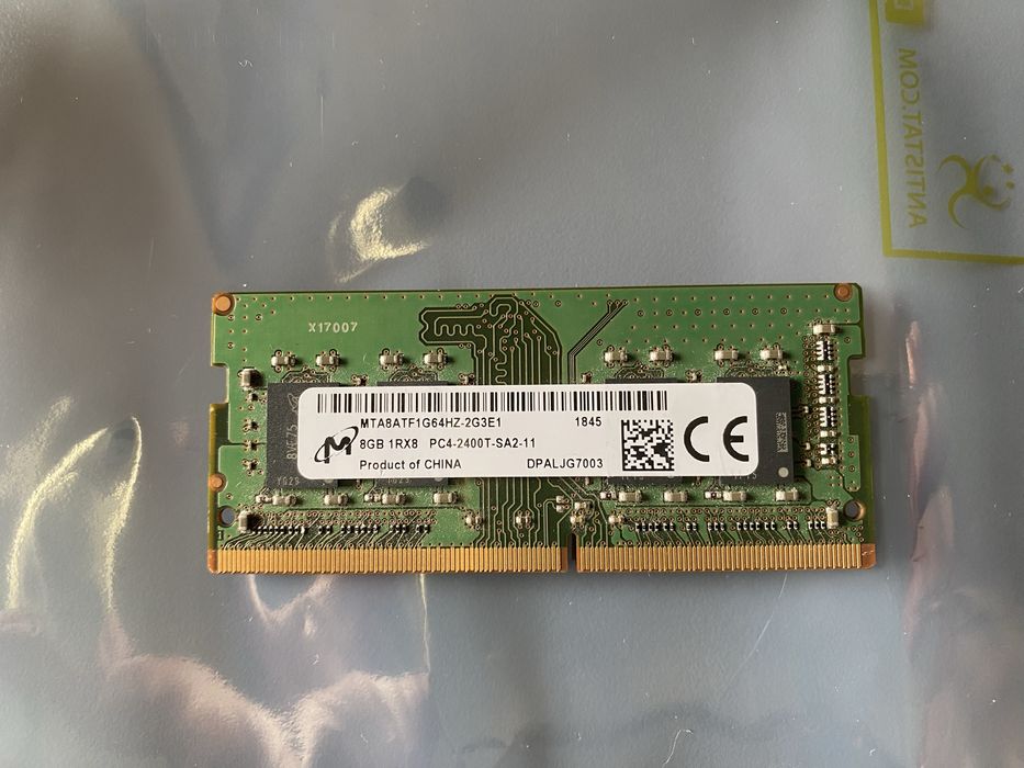 Memorie RAM laptop 8Gb SODIMM DDR4 PC2400 Kingston si Micron