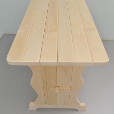 Продам столы деревяные